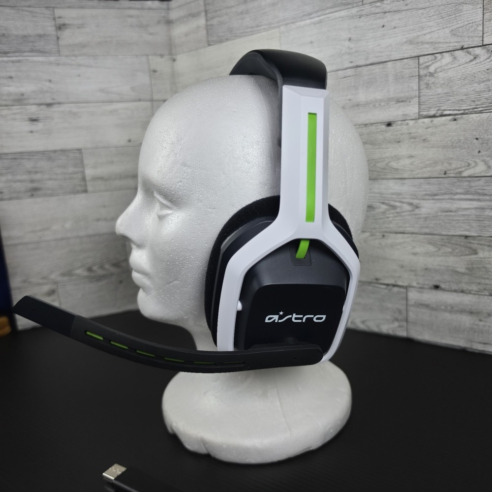 ASTRO Gaming A20 Gen 2 Wireless Gaming Headset Xbox Series X S White Green‎